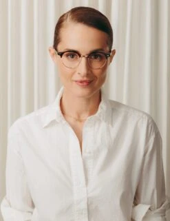 AIDIM -Fashion Optical Shop aidim model pos 1