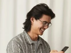 SCHLEP CLIP W/ BLUE LIGHT FILTER 13 SCHLEP CLIP W/ BLUE LIGHT FILTER -Fashion Optical Shop dr schlep clip model pos 2