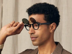 FLIPTOSH -Fashion Optical Shop fliptosh model pos 4