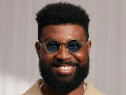 FOYGEL SUN -Fashion Optical Shop foygel sun model pos 6