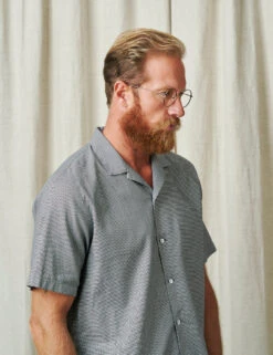 HAMISH -Fashion Optical Shop hamish model pos 2