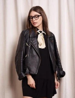 MENSCH 17 MENSCH -Fashion Optical Shop mensch model pos 2