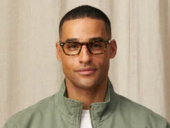 MOBBLE -Fashion Optical Shop mobble tortoise model pos 5