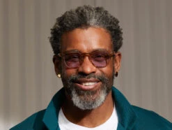 MOMZA PASTEL 40 MOMZA PASTEL -Fashion Optical Shop momza sun pastel model pos 5