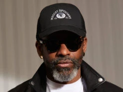 SNAPBACK -Fashion Optical Shop old school trucker hat model pos 1