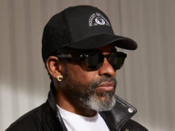 SNAPBACK -Fashion Optical Shop old school trucker hat model pos 2