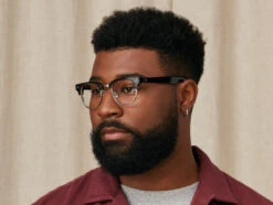 TINIF -Fashion Optical Shop tinif model pos 3