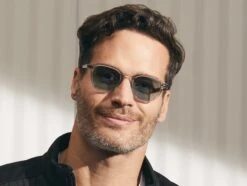 VANTZ SUN 22 VANTZ SUN -Fashion Optical Shop vantz sun model pos 3