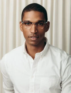 YUKEL -Fashion Optical Shop yukel model pos 1